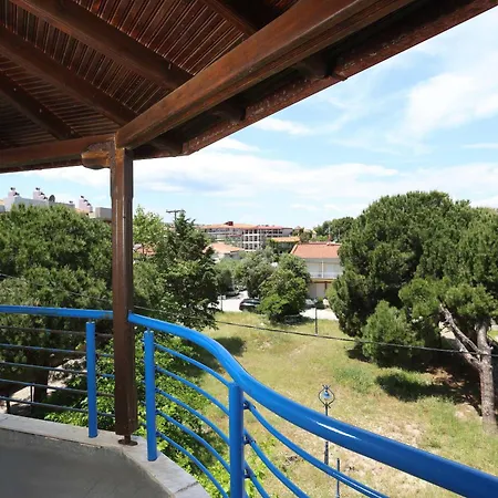 Grand Seaview Апартаменты